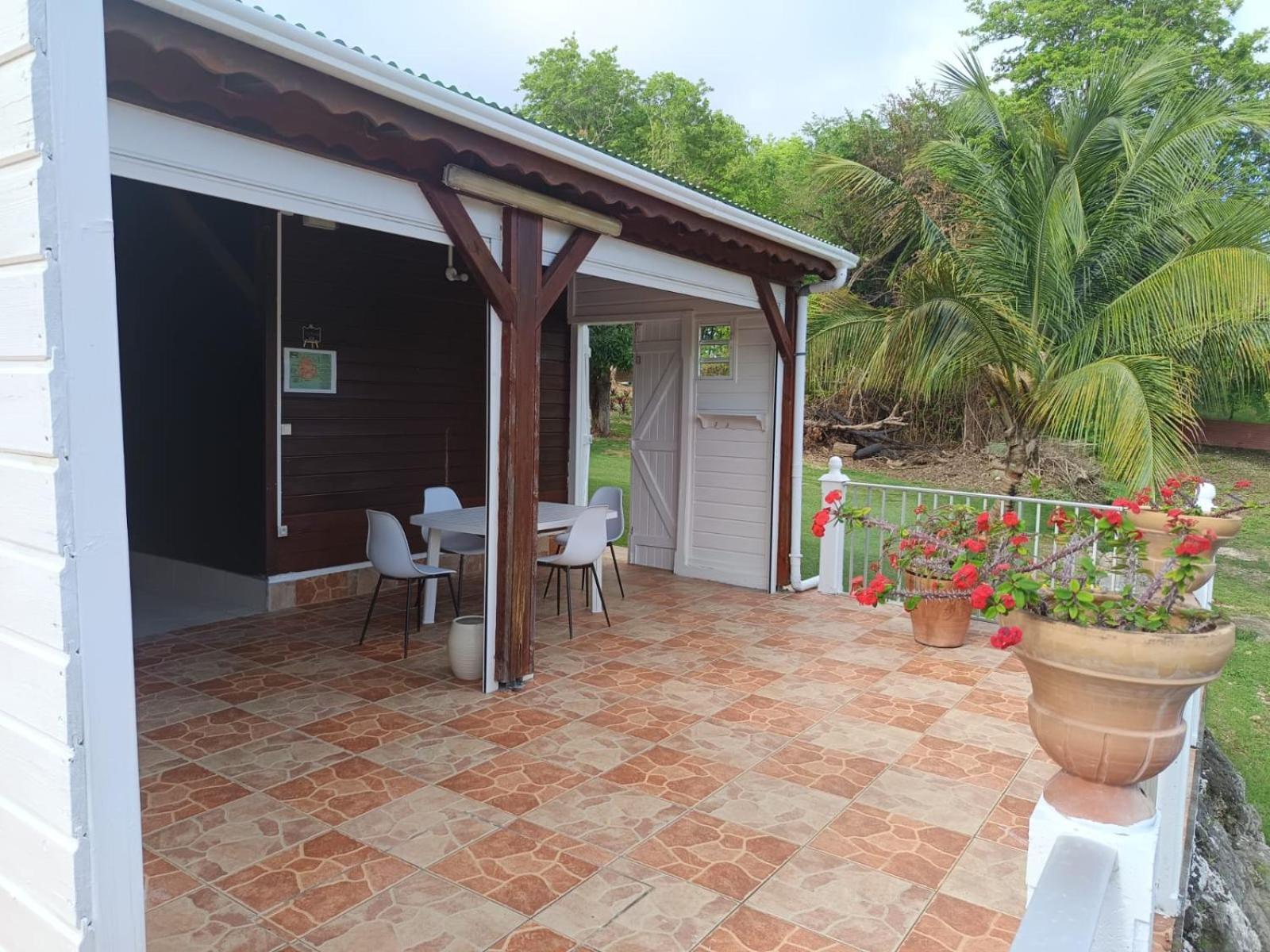 L'Aseta Paradise Grand-Bourg  Exterior foto